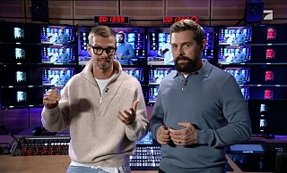 Haben ihre Sendezeit genutzt, um auf die Europawahl am 9. Juni aufmerksam zu machen: das Moderatoren-Duo Joko Winterscheidt (l) und Klaas Heufer-Umlauf. - ProSieben/ProSieben/dpa