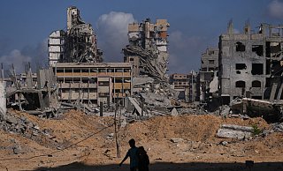 Nach dem Waffenstillstand steht die Frage im Raum, wie es im Gazastreifen weitergeht. (Archivbild) - Abdel Kareem Hana/AP/dpa