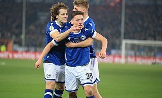 Nicht zu halten: Marius Wörl (Mitte) wird im Sommer wieder nach Hannover gehen. - Oliver Krato