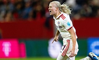 Pernille Harder trifft auch gegen Turin. - Sven Hoppe/dpa