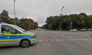 Auf der Bielefelder Straße in Rheda-Wiedenbrück kam es am Dienstagmorgen zu einem Unfall. - Marion Pokorra-Brockschmidt