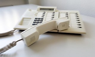 Die Telefone beim Höxteraner Kreisgesundheitsamt stehen nicht mehr still. (Symbolfoto) - David Schellenberg