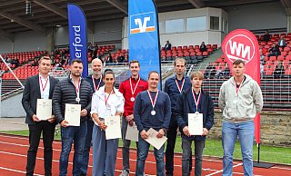 v.l. Nick Mai, Marcel Hellberg, Peter Sjoerds, Merve Gülec, Henrik Wallberg, Jamie Hodgson, Hendrik Scholle, Luca Harmening, Jean-Pierre Löwe - Yvonne Gottschlich