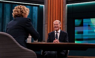 ARD-Sendung «Caren Miosga» mit Bundeskanzler Scholz - Carsten Koall/dpa
