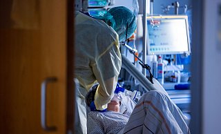 Die Zahl der Intensivbetten im DIVI-Intensivregister für den Kreis Gütersloh schwankt täglich, da die Oberärzte jeden Morgen melden müssen, welche Kapazitäten tatsächlich vorhanden sind. - picture alliance/dpa/dpa-Zentralbild