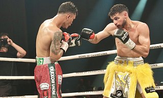 Can Kali (r.) kämpft nach einem Unentschieden im ersten Duell nun am 6. September in der Bielefelder Stadthalle noch einmal gegen den Mexikaner Eduardo Rodriguez. - Peter Unger