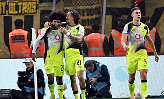 Karim Adeyemi (l) traf in Leverkusen erneut. - Federico Gambarini/dpa