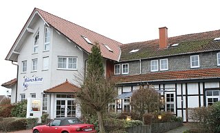 Das Hotel Hahnenkamp ist in einem rund 200 Jahre alten Fachwerkhaus beheimatet. - Nicole Sielermann