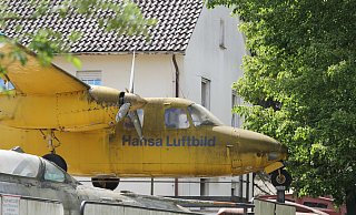 Ein ausrangiertes Flugzeug mit der Aufschrift Hansa-Bild im ehemaligen Auto- und Technikmuseum Bad Oeynhausen. - Ulf Hanke