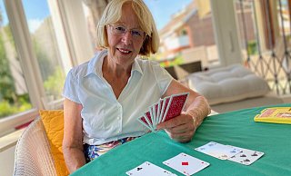 Gisela Goepfert ist seit vier Jahren die 1. Vorsitzende des Bridge-Clubs Gütersloh. - Christian Bröder
