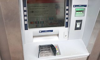 An vielen Orten werden aktuell die Geldautomaten ganz oder teilweise abgeschaltet. - Holger Kosbab / Themenbild