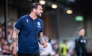 Arminia Bielefelds Trainer Mitch Kniat hat mit dem DSC in der 3. Liga noch einiges vor. Am Samstag geht es bei Alemannia Aachen um drei Punkte. - Sarah Jonek