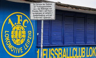 Am Stadion des 1. FC Lok Leipzig. - picture alliance/Jan Woitas/dpa-Zentralbild/dpa
