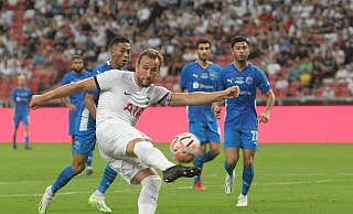 Der FC Bayern würde gerne Tottenhams Stürmer Harry Kane verpflichten. - Then Chih Wey/XinHua/dpa