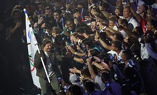 Tom Cruise war einer der Stars der Abschlussfeier in Paris. - Jan Woitas/dpa