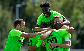 Die Rödinghauser mit Haktab Traore obenauf feierten mit dem 4:0 gegen Fortuna Köln eine starke Saisonheimspielpremiere. - Noah Wedel