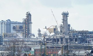 BASF als größter industrieller Gasverbraucher in Deutschland leidet wie viele Chemieunternehmen unter den relativ hohen Energiepreisen hierzulande. - Uwe Anspach/dpa