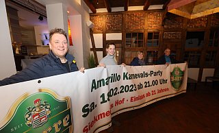 Vorfreude: Björn Birkefeld, Sarah Linnemann sowie Claudia und Dirk Dreier. - Nicole Sielermann