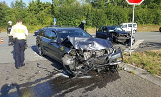 Ford und Mercedes prallten gegeneinander. - Dieter Scholz