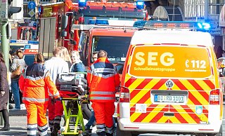 Schock am Jahnplatz: Ein Mann hatte mehrfach im Tunnel auf seine Ex-Partnerin eingestochen. - Christian Mathiesen