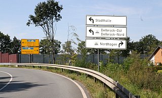 Die Lärmschutzwand an der Auf- und Abfahrt Westenholzer Straße wird verlängert. - Regina Brucksch