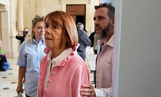 Im Missbrauchsfall Gisèle Pelicot in Frankreich hat ein verurteilter Täter in einem Berufungsprozess eine höhere Strafe erhalten. - Lewis Joly/AP/dpa