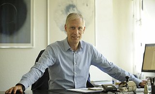 Die Arbeit ruht nicht. Als Bürgermeister ist Frank Haberbosch auch Leiter des „Stabes für besondere Einsatzlagen“. - Stadt Lübbecke