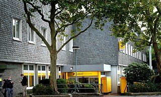 Die großteils leerstehende Postimmobilie, im Besitz von Hagedorn, drängt sich geradezu auf, um von Schüttflix genutzt zu werden. - Andreas Frücht