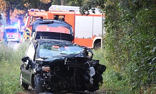 Am Wagen, mit dem die junge Verlerin unterwegs war, entstand Totalschaden. - Andreas Eickhoff
