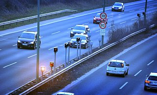 Der Streit geht weiter. Die Anwohner wollen, dass Tempo 80, wie angeordnet, tagsüber auf dem gesamten OWD gilt. Ab Samstag kommt zunächst ein 800-Meter-Stück dazu. Und Obacht: Der Blitzer wird auch auf 80 umgestellt - allerdings nicht sofort. - Andreas Frücht
