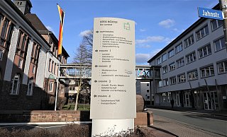 Die Kreisverwaltung in Höxter: Von hier aus schaltet und waltet der Landrat oder die Landrätin. - Simone Flörke