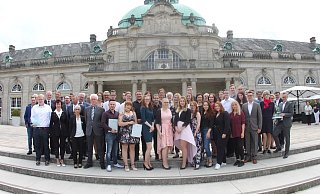 Nach bestandener Prüfung: 30 neue Fachkräfte aus dem Gastgewerbe feierten im GOP-Kaiserpalais ihre Freisprechung. - Nicole Bliesener