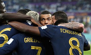 Weltmeister Frankreich erreichte vorzeitig das Achtelfinale. - Nick Potts/PA Wire/dpa