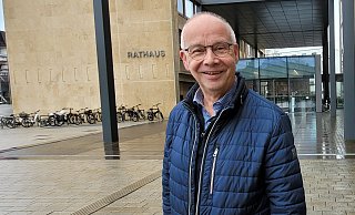 Verlässt das Rathaus: Detlev Kahmen wird für sein langjähriges kommunalpolitisches Wirken zum Stadtältesten ernannt. - Ludger Osterkamp