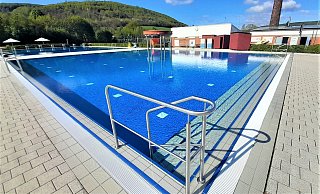 Das Freibad „Batze“ in Beverungen haben in dieser Saison schon mehr als 20.000 Menschen besucht. - Simone Flörke