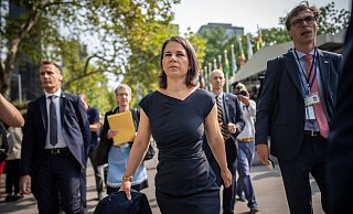 Außenministerin Annalena Baerbock hält sich in New York zum Festakt zum 25. Jahrestag des Römischen Statuts des Internationalen Strafgerichtshofs und zur Sitzung des UN-Sicherheitsts auf. - Michael Kappeler/dpa