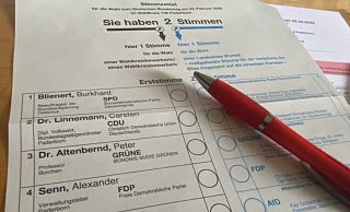 Zwei Kreuze darf jeder Wahlberechtigte aus dem Kreis Paderborn bei der Bundestagswahl 2025 auf dem Wahlzettel machen. - Symbolbild Marc Schröder