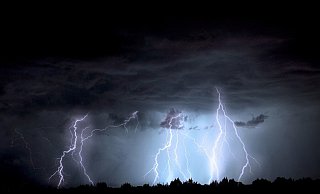 In Gütersloh kann es am Freitag kräftig gewittern. Es liegt eine offizielle Warnung des Deutschen Wetterdienstes (DWD) vor. Eine Vorab-Meldung des DWD gilt vorerst bis 20 Uhr. - Symbolfoto/Pixabay