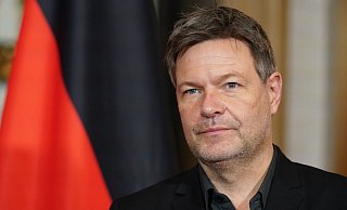 Wirtschaftsminister Robert Habeck (Bündnis 90/Die Grünen) dringt im Konflikt zwischen der Ukraine und Russland auf Deeskalation. - Foto: Marcus Brandt/dpa