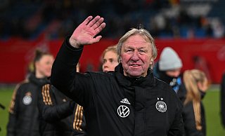 Ist noch nicht amtsmüde: Horst Hrubesch. - Sebastian Christoph Gollnow/dpa