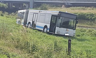 Der geparkte Bus. - Kevin Horst