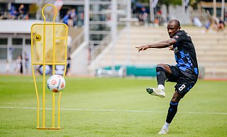 Seit dem Trainingsstart Ende Juni im Ahorn-Sportpark spielte sich David Kinsombi beim SC Paderborn in den Vordergrund. - Besim Mazhiqi Seit dem Trainingsstart Ende Juni im Ahorn-Sportpark spielte sich David Kinsombi beim SC Paderborn in den Vordergrund. - Besim Mazhiqi