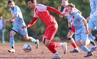 03.11.2024 Bielefeld. Sportplatz Am Wortkamp. Fußball: Kreisliga A KF Kosova - VfB Fichte - Oliver Krato