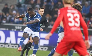 Merveille Biankadi rettete Arminia Bielefeld mit seinem späten Treffer einen Punkt gegen die SpVgg Unterhaching. - Oliver Krato