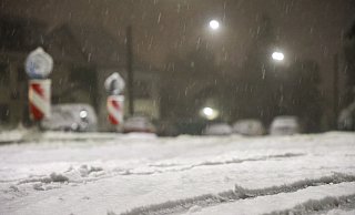 In der Nacht zu Donnerstag hat es in einigen Regionen weiter geschneit. - Gianni Gattus/dpa