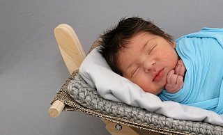 Feyyaz Fuat ist am 2. März im St. Johannisstift zur Welt gekommen. - Baby Smilie