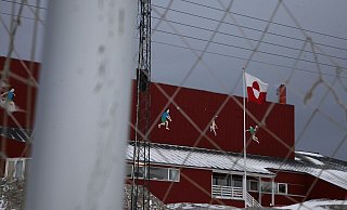 Die Fußball-Nationalmannschaft von Grönland trat zu einem Freundschaftsspiel gegen eine Auswahl der dänischen Minderheit in Schleswig-Holstein an. - Steffen Trumpf/dpa