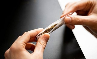 Ab heute ist es erlaubt, Cannabis zu rauchen. - Hannes P Albert/dpa