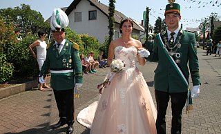 Steinhausener Regenten 2019: Das Königspaar Hendrick Zumdick und Jana Lammers. - Johannes Büttner