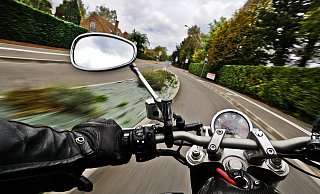 Die Ausfahrt eines 18-Jährigen fand im Lübbecker Land ein jähes Ende. - Symbolfoto/Pixabay